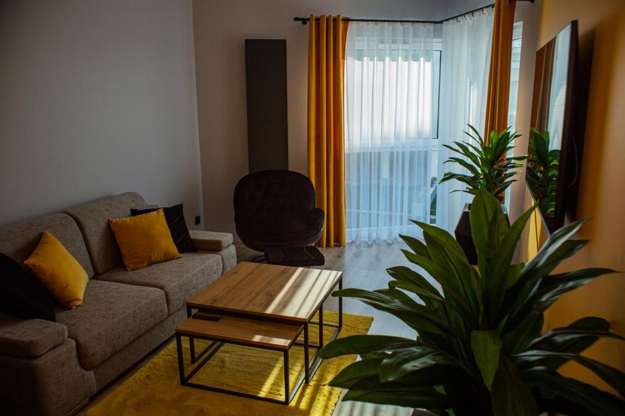Apartament Elegance Yellow W Let'S Sea Basen&Spa กาสกี ภายนอก รูปภาพ